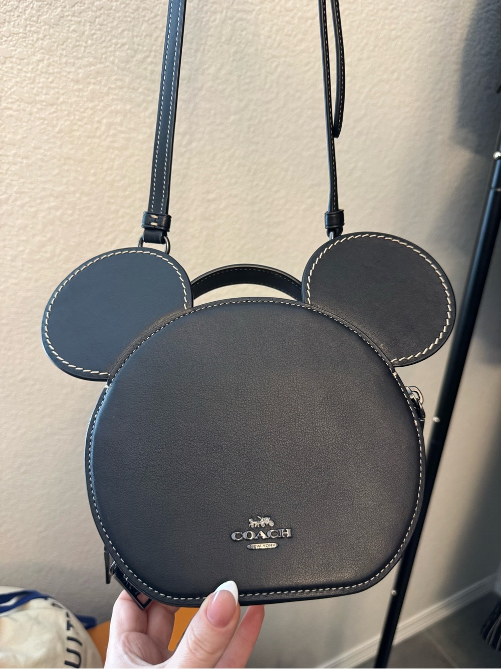 Coach Disney Mickey Crossbody - Picture 4 of 8